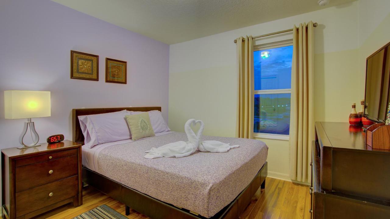 Villa 4 Bedroom Sunhaven Townhouse With Pool Near